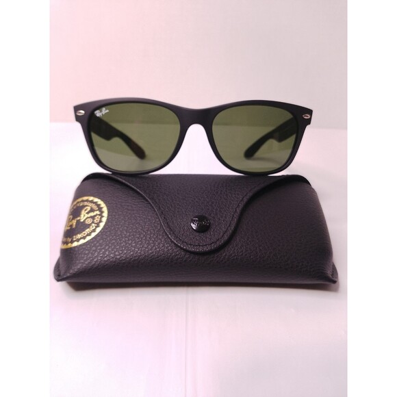 Ray-Ban Other - Ray-Ban Wayfarer Classic RB2132 622 55-18 Matte Black Frame